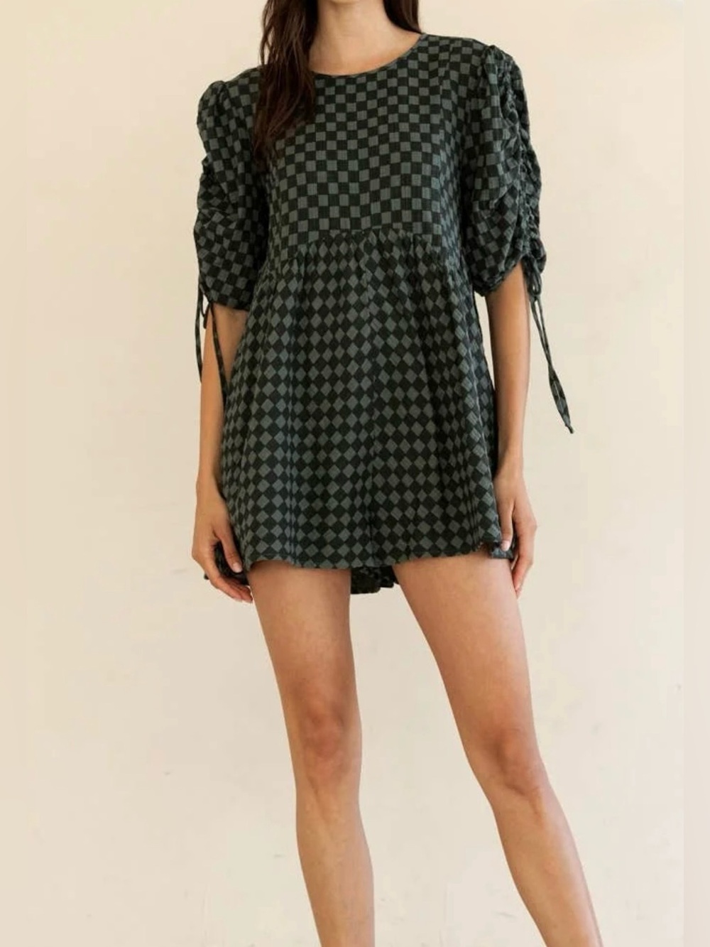 Storia Never Miss Green Checkered Romper size Small Puff Sleeve NEW!